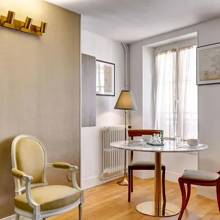 Duplex En Plein Coeur Du Marais * Paris